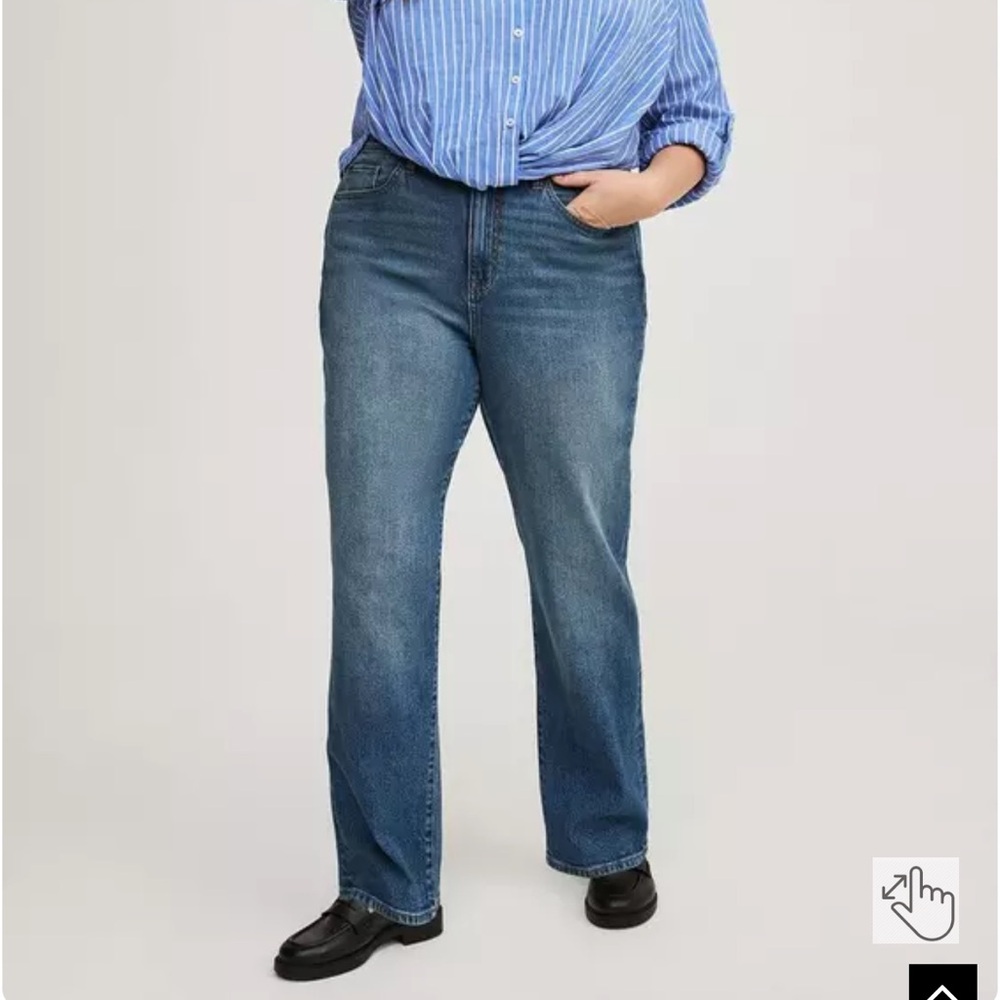 Torrid High Rise Straight Elastic Waist Jean